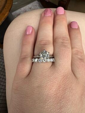 Classic Round Cut 3 ct Solitaire and 1.50 Diamond Band Set in 18k gold